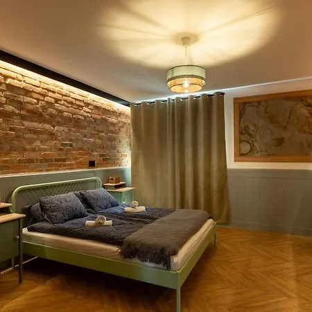 Pilsudskiego 84a - 300 Metrow Od Dworca Pkp Διαμέρισμα