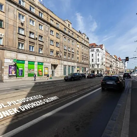 Διαμέρισμα Pilsudskiego 84a - 300 Metrow Od Dworca Pkp *